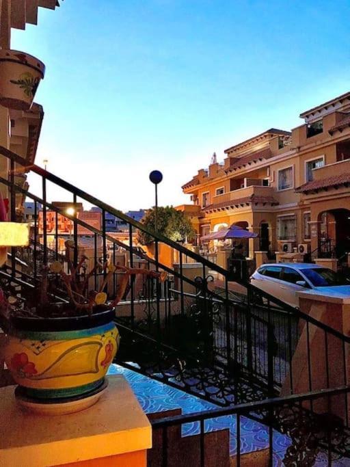 3 Bedroom Townhouse In Alicante, Orihuela ภายนอก รูปภาพ